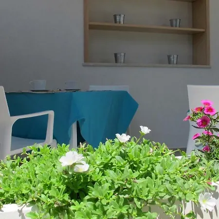 Le Thuje Bed & Breakfast